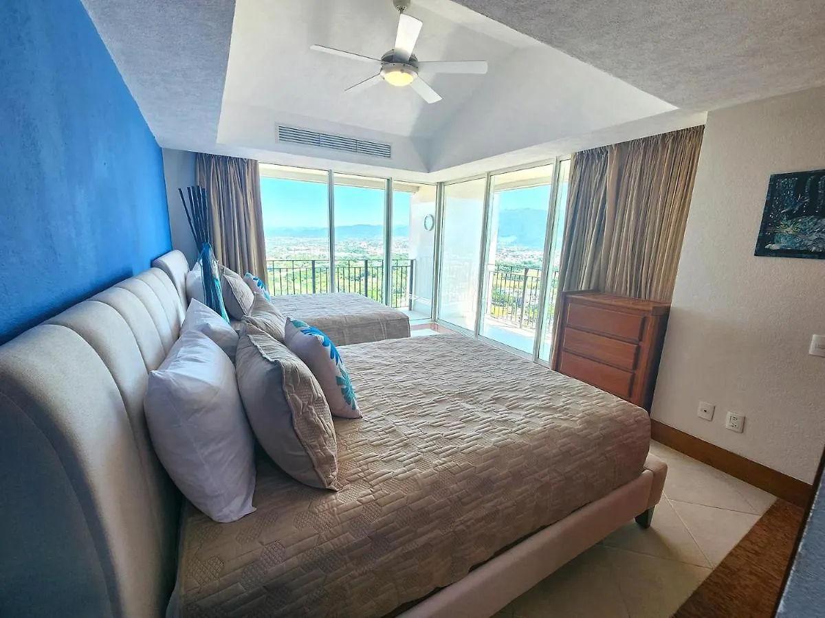 Appartement Amazing Views, Beachfront Grand Venetian Puerto Vallarta Mexique