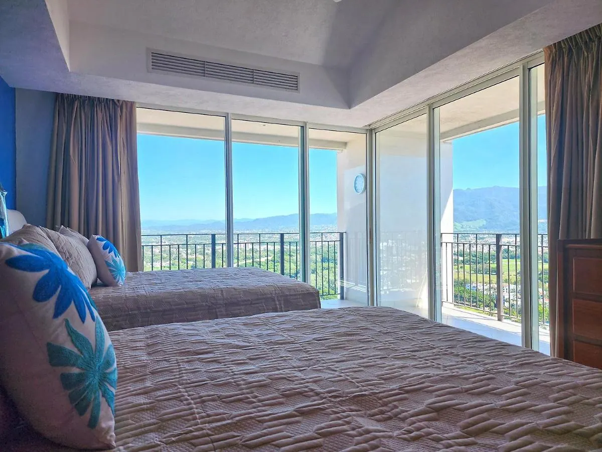Amazing Views, Beachfront Grand Venetian Puerto Vallarta 0*,  Mexique
