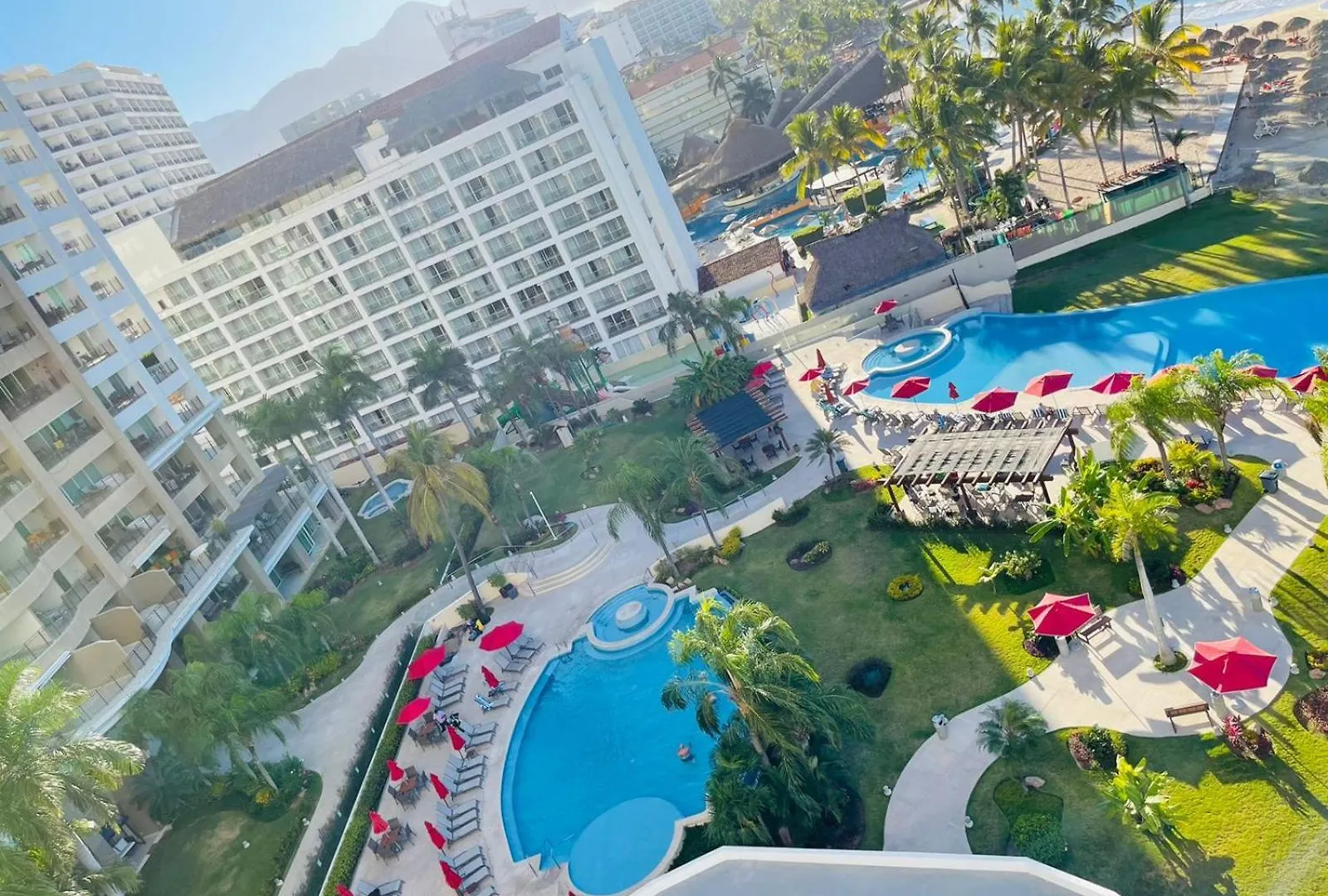 Amazing Views, Beachfront Grand Venetian Puerto Vallarta Appartement