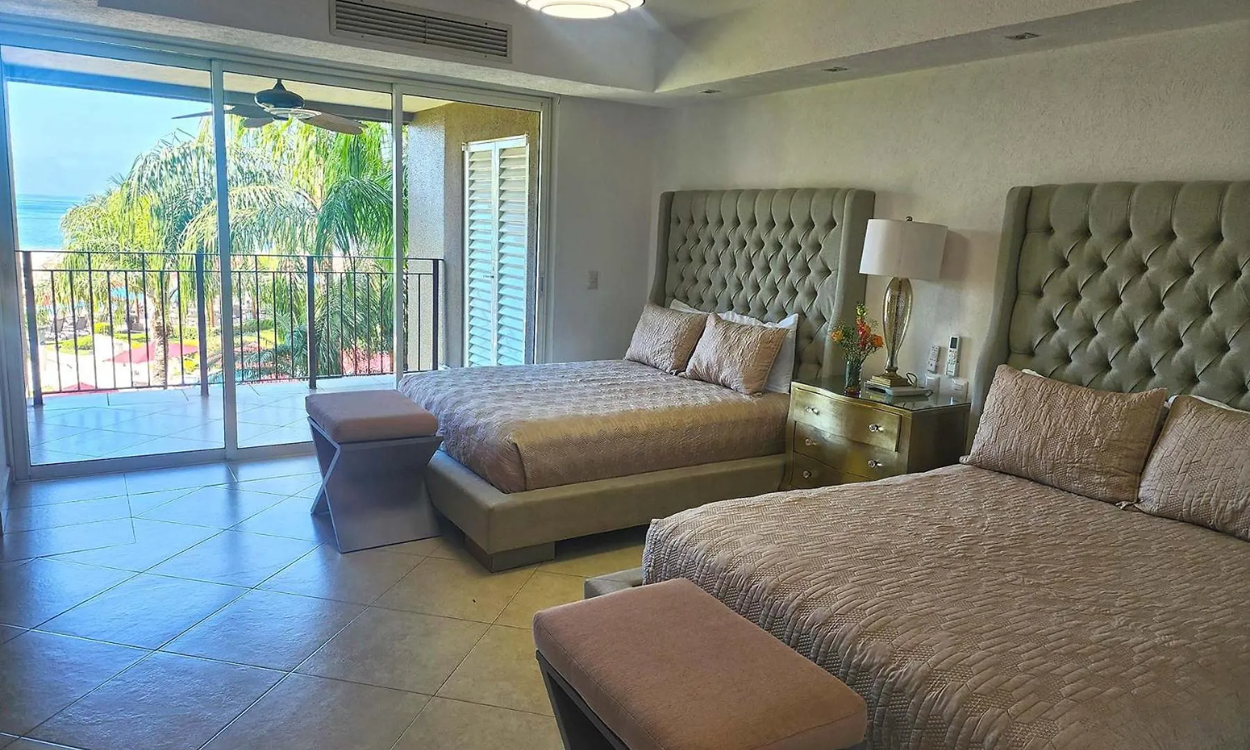 Appartement Amazing Views, Beachfront Grand Venetian Puerto Vallarta